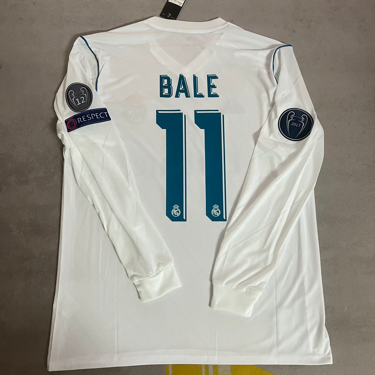 Gareth Bale Real Madrid Champions League Final Kyiv 2018 White Retro Jersey Trikot