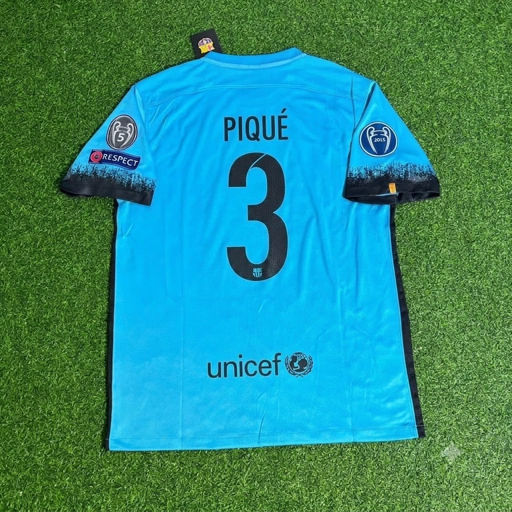 Gerard Pique Barcelona 2015/2016 Retro Football Jersey