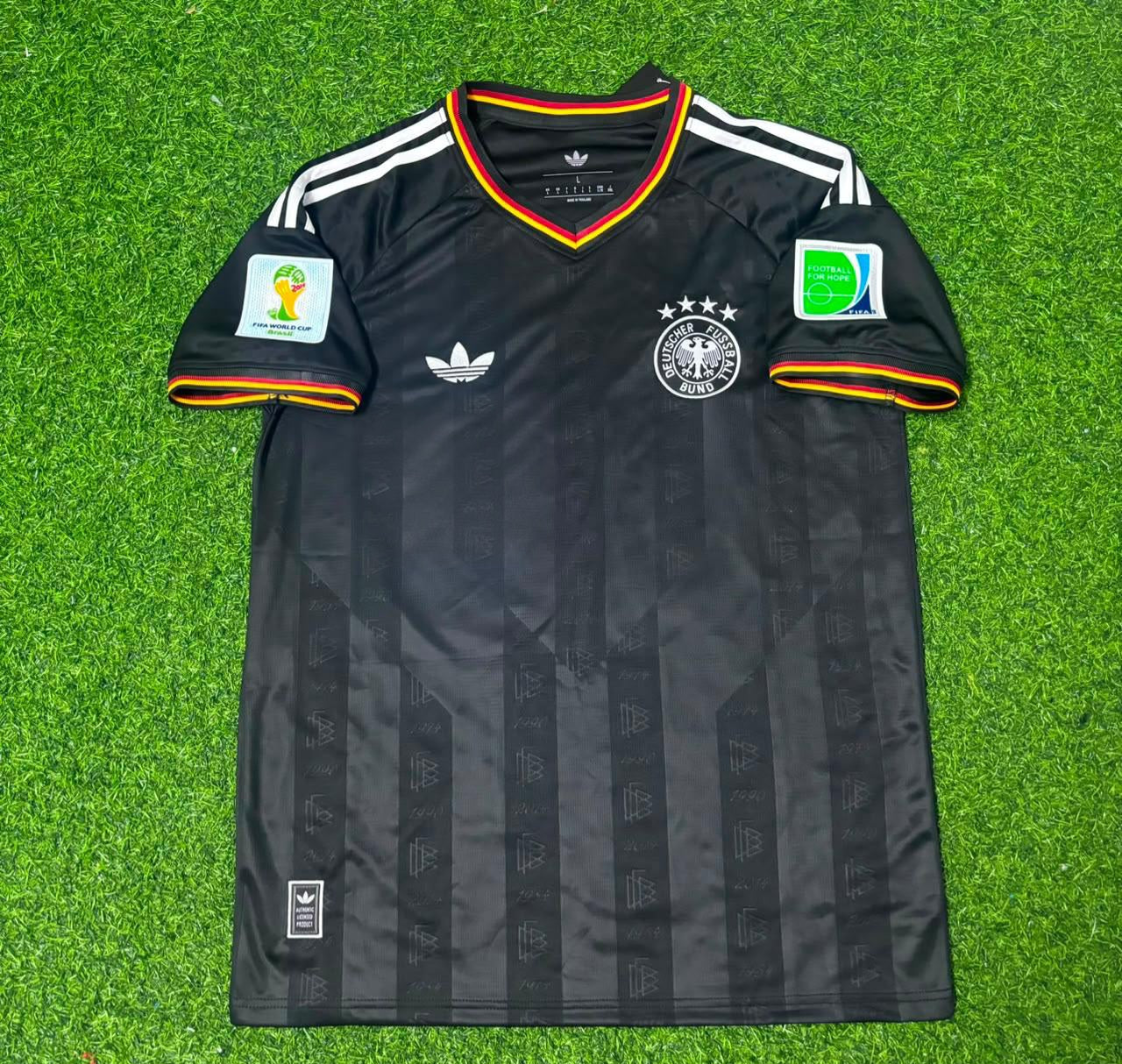 Thomas Müller Germany 2014 World Cup Special Edition Black Retro Football Jersey