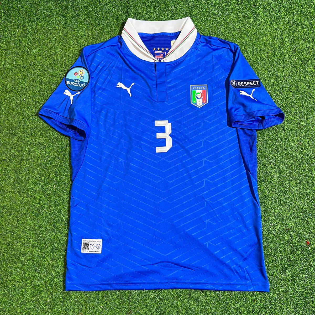 Giorgio Chiellini 3- Italy Euro 2012 Retro Home Jersey