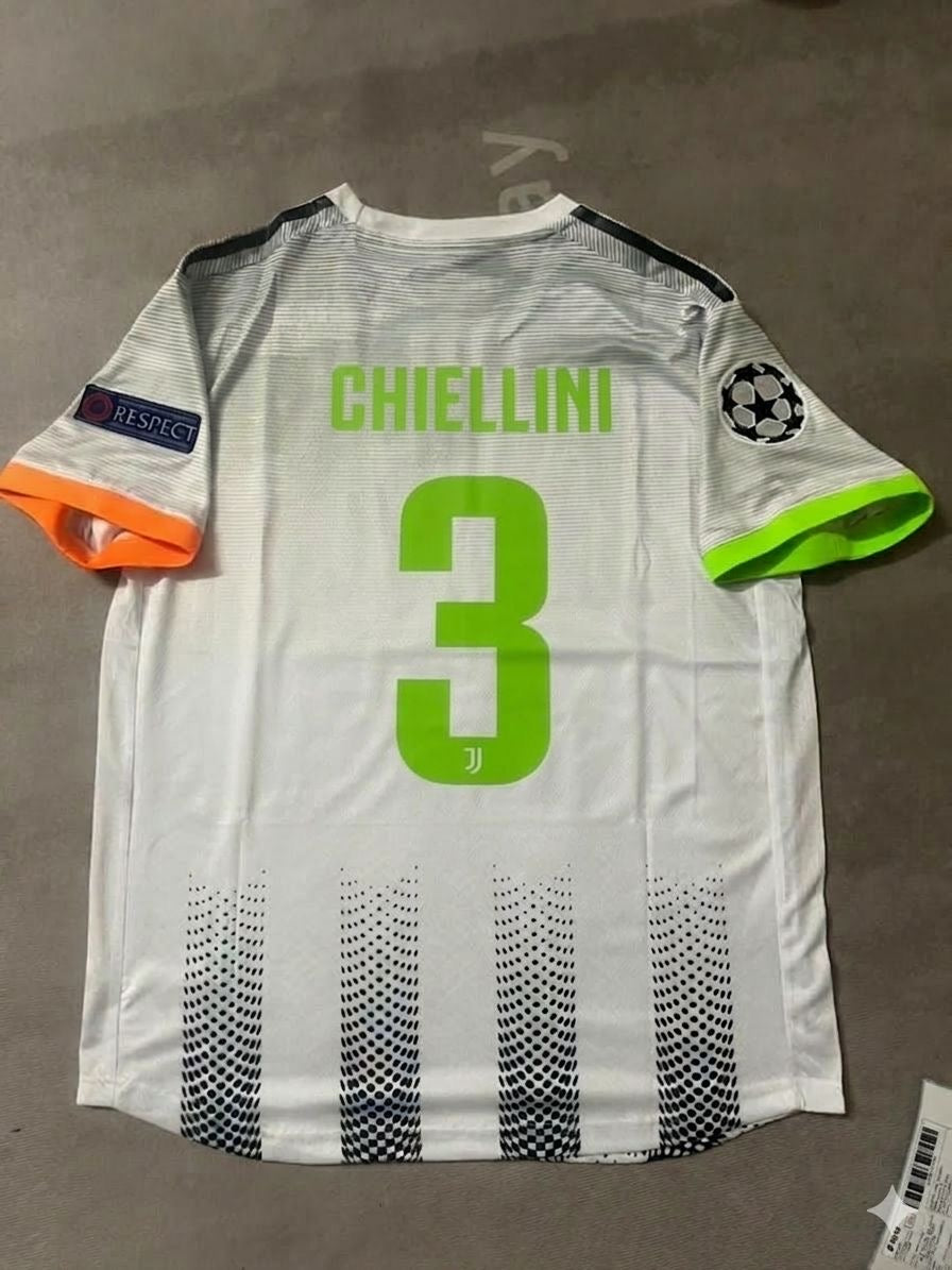 Giorgio Chiellini 3– Juventus 2019-20 Home Jersey | Retro Kit | Maillot | Trikot