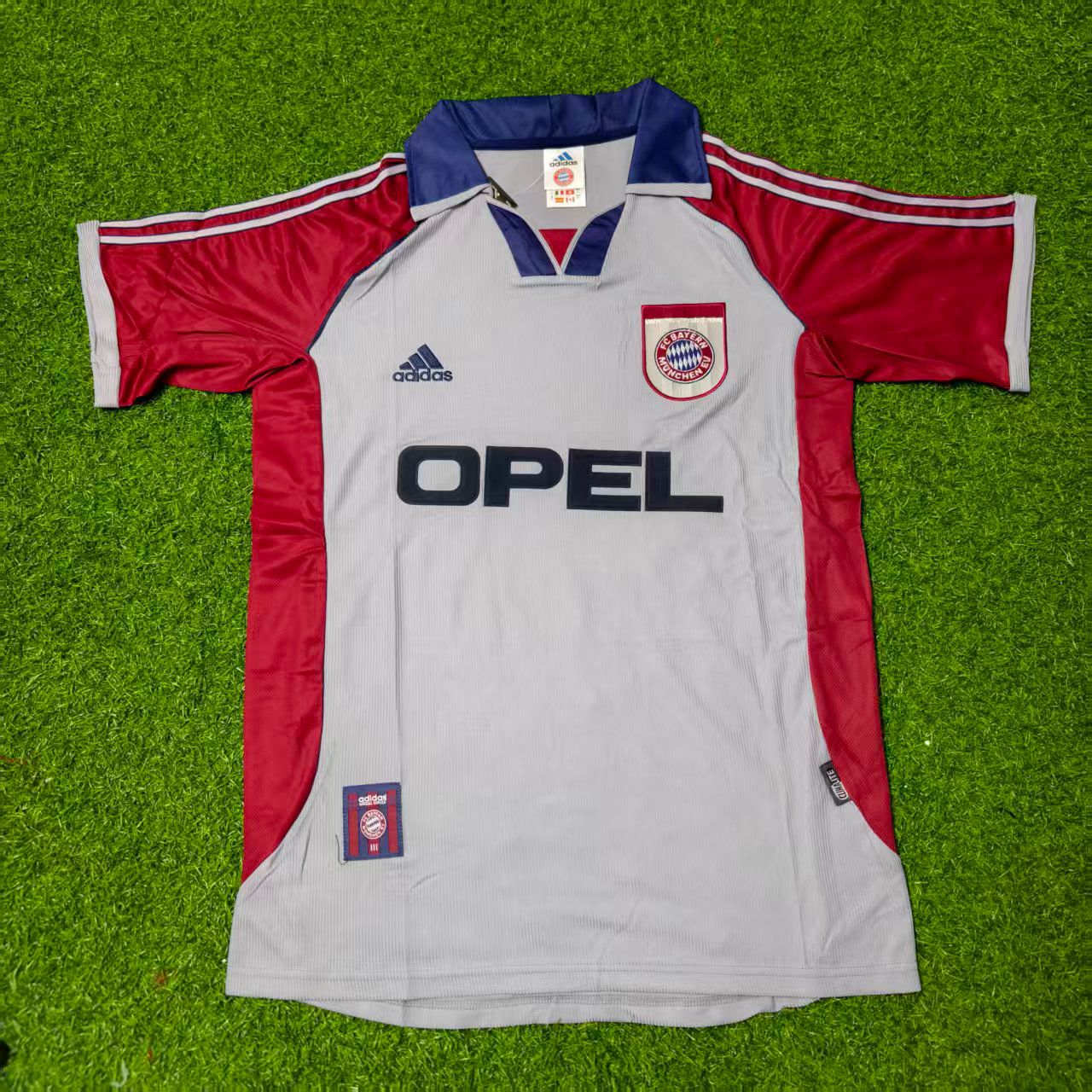 Giovane Elber Bayern Munchen 1998-1999 Auswarts Retro Fussballtrikot Grau