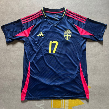 Viktor Gyökeres Schweden-Nationaltrikot für die neue Saison 2025