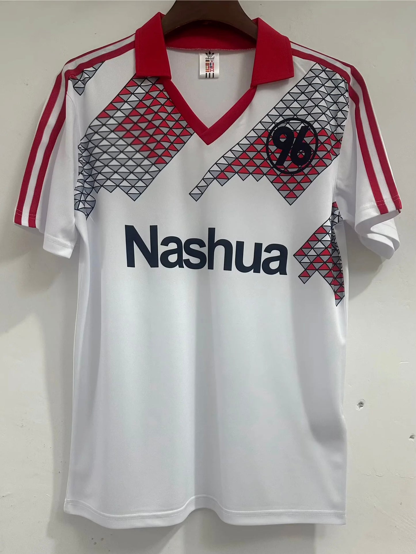 Hannover 96 1996 Saison Heim Retro Trikot