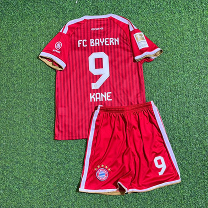 Joshua Kimmich #6 FC Bayern München 2027 Bundesliga Meisterpatch Fußballtrikot