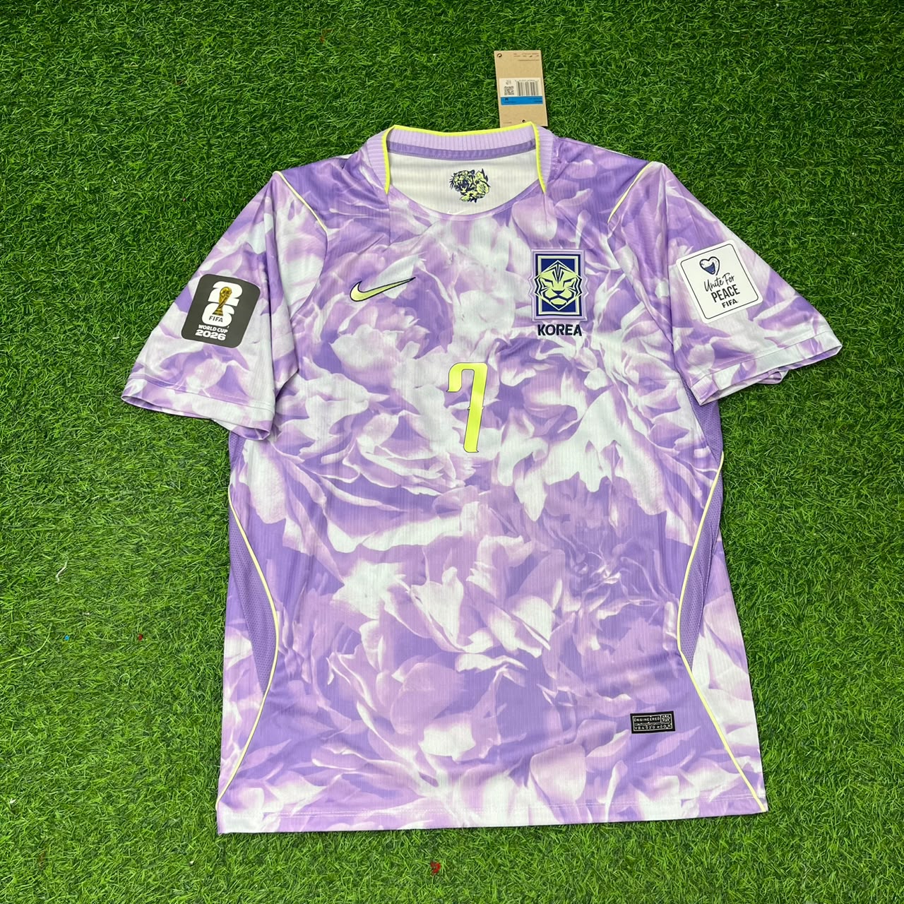 Heung-Min Son South Korea 2026 World Cup Away Football Jersey