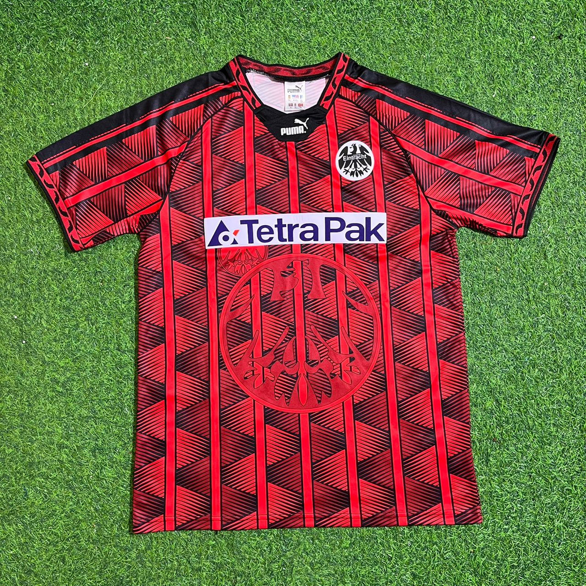 Hugo Ekitiké 11- Eintracht Frankfurt Retro Fußballtrikot