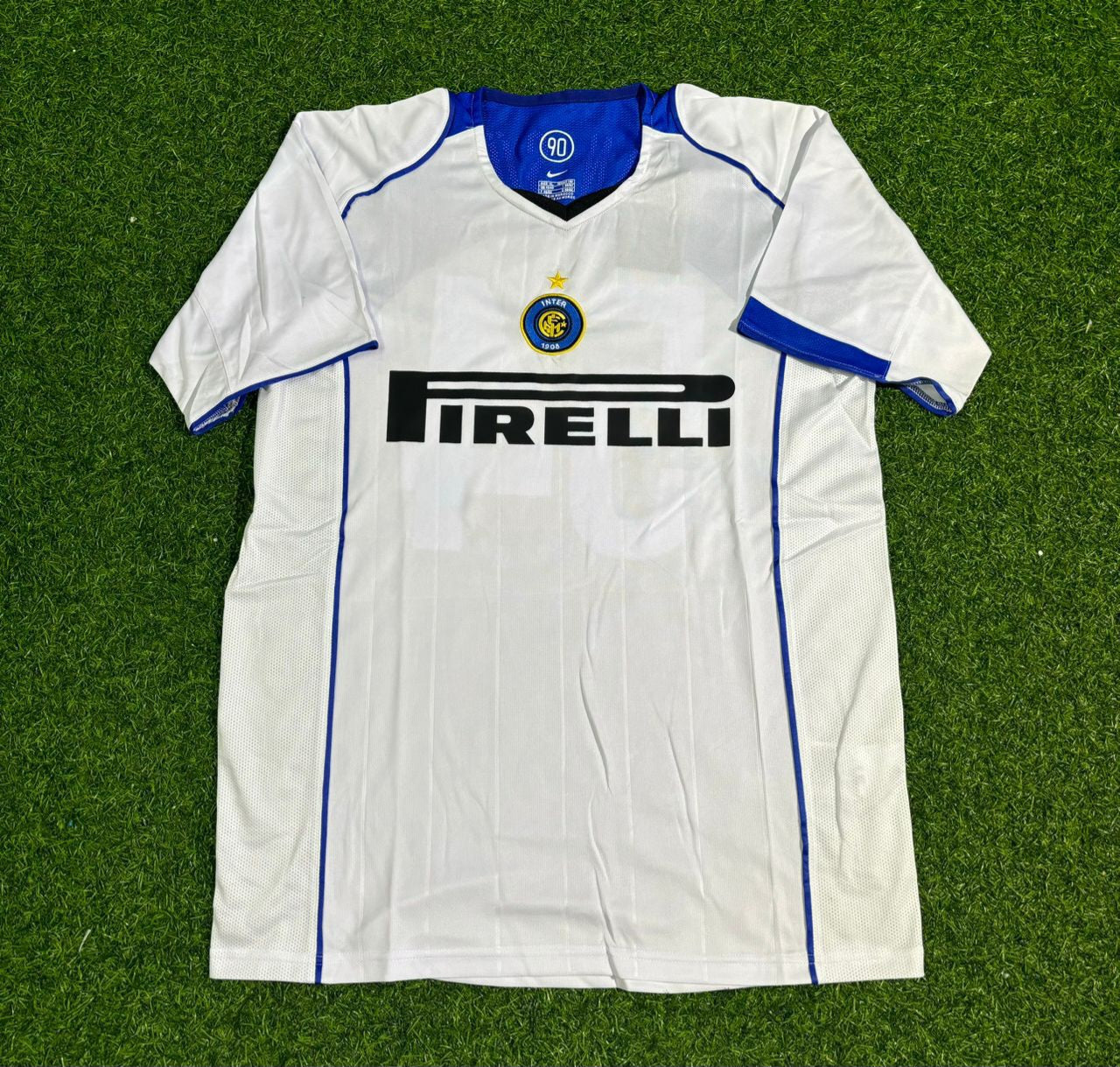 Inter Milan 2004-2005 Retro White Football Jersey