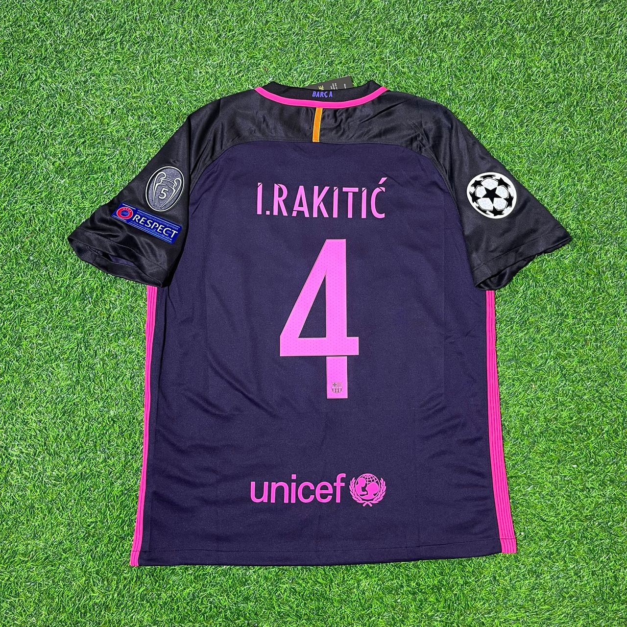 Ivan Rakitic 2014/15 Retro Black Pink Jersey Maillot Trikot Maglia