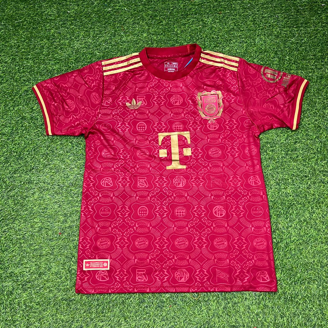 Jamal Musiala 10- Bayern München 125 Jahre Spezial-Edition Fußballtrikot
