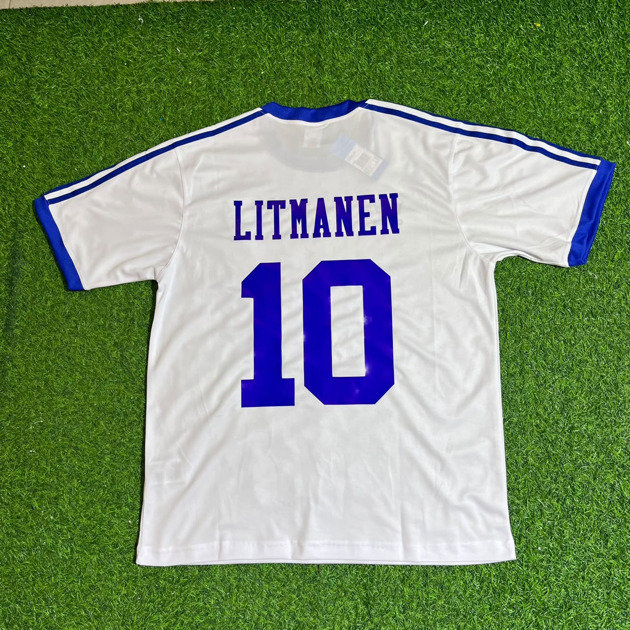 Jari Litmanen Finland 1982 Home Retro Football Shirt Jalkapallopaita