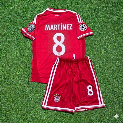 Javi Martínez #8 Bayern Munich 2013 Champions League Final Kids Retro Kit