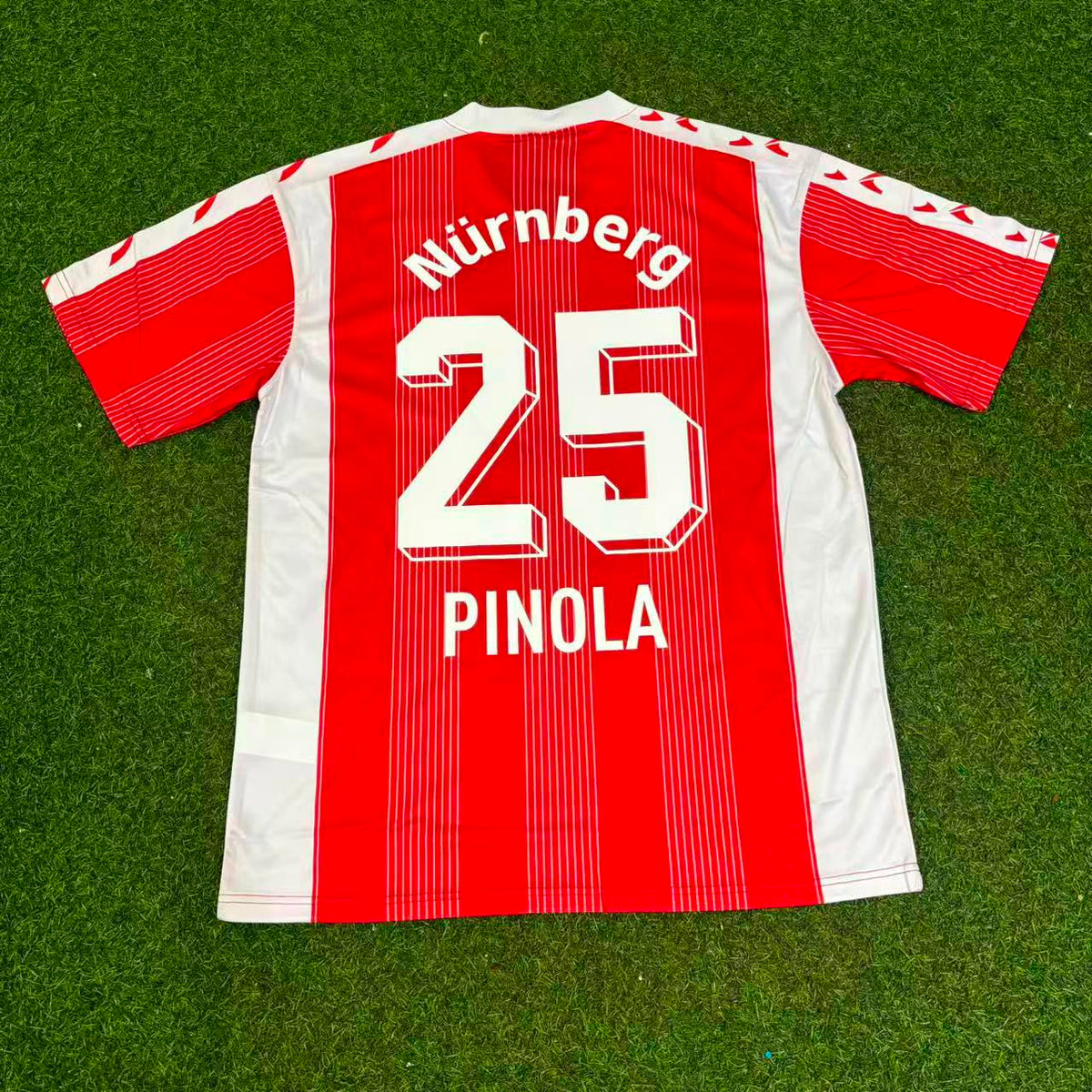 Javier Pinola 1. FC Nürnberg Heim Retro Fußballtrikot