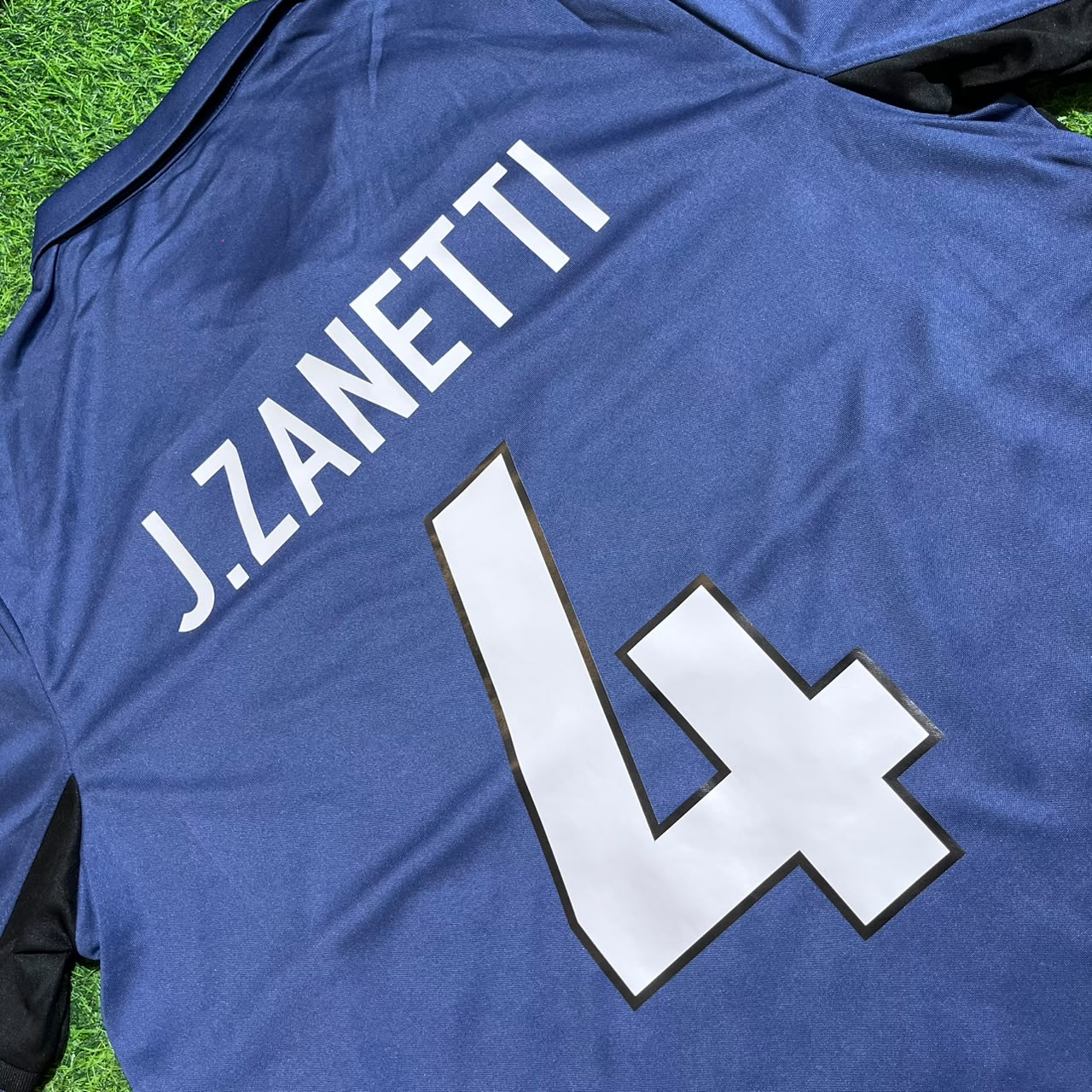 Javier Zanetti #4 Inter Milan 1998-1999 Home Retro Football Jersey