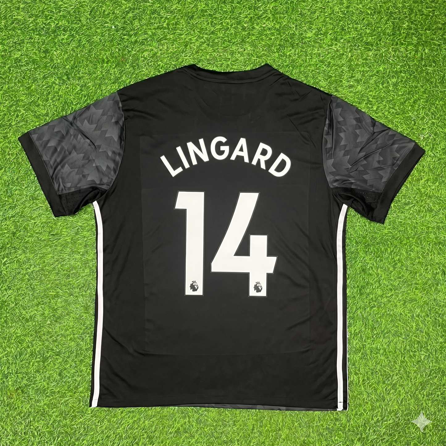 Jesse Lingard Manchester United 2017-2018 Black Retro Football Jersey