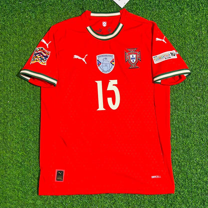João Neves Portugal Vainqueur de la Ligue des Nations de l'UEFA Maillot Rouge Trikot Maillot Maillot de Football