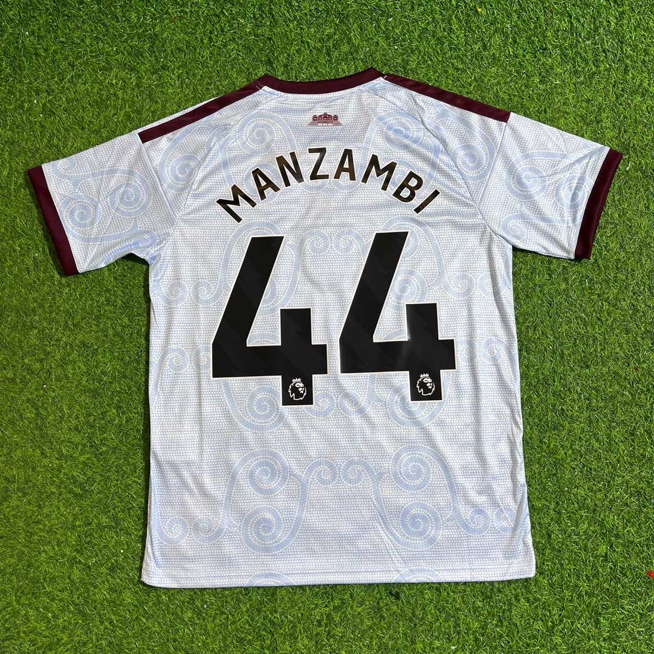 Johan Manzambi #9 Aston Villa 2027 Third Kit New Season Jersey Trikot Maillot