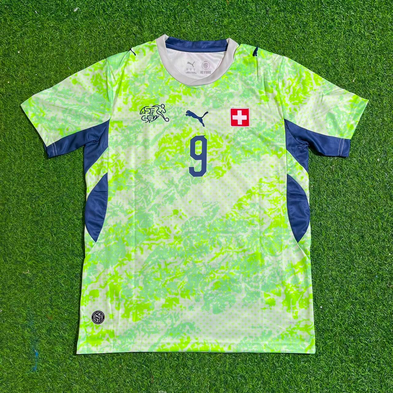 Johan Manzambi #9 Schweiz 2026 WM Auswärtstrikot