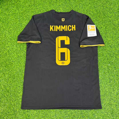 Joshua Kimmich Bayern Munich 2021-2022 Away Football Jersey