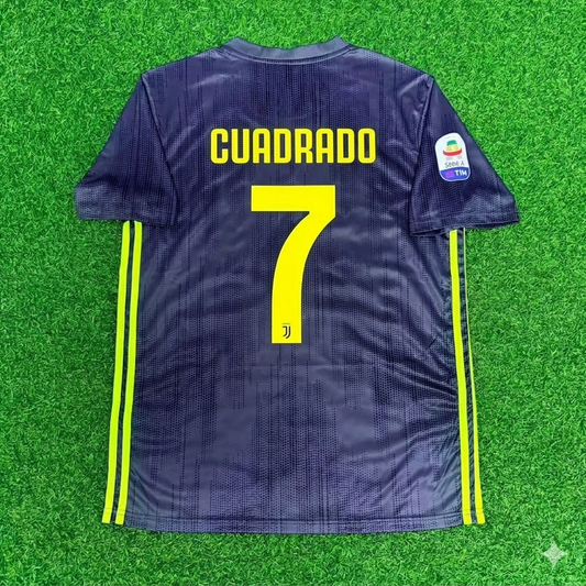 Juan Guillermo Cuadrado 7# Juventus 2017-2018 Retro Home Football Jersey