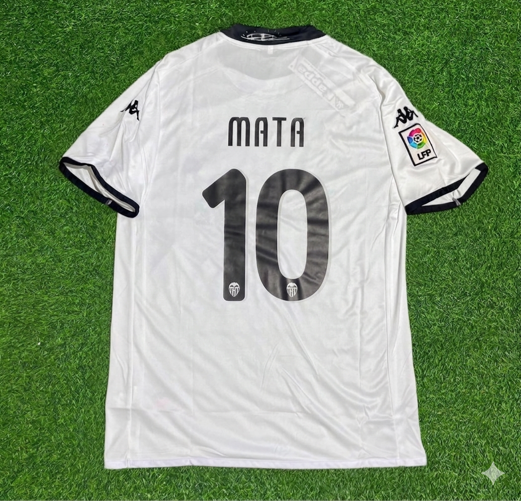 Juan Mata #10 Valencia White Retro Football Jersey