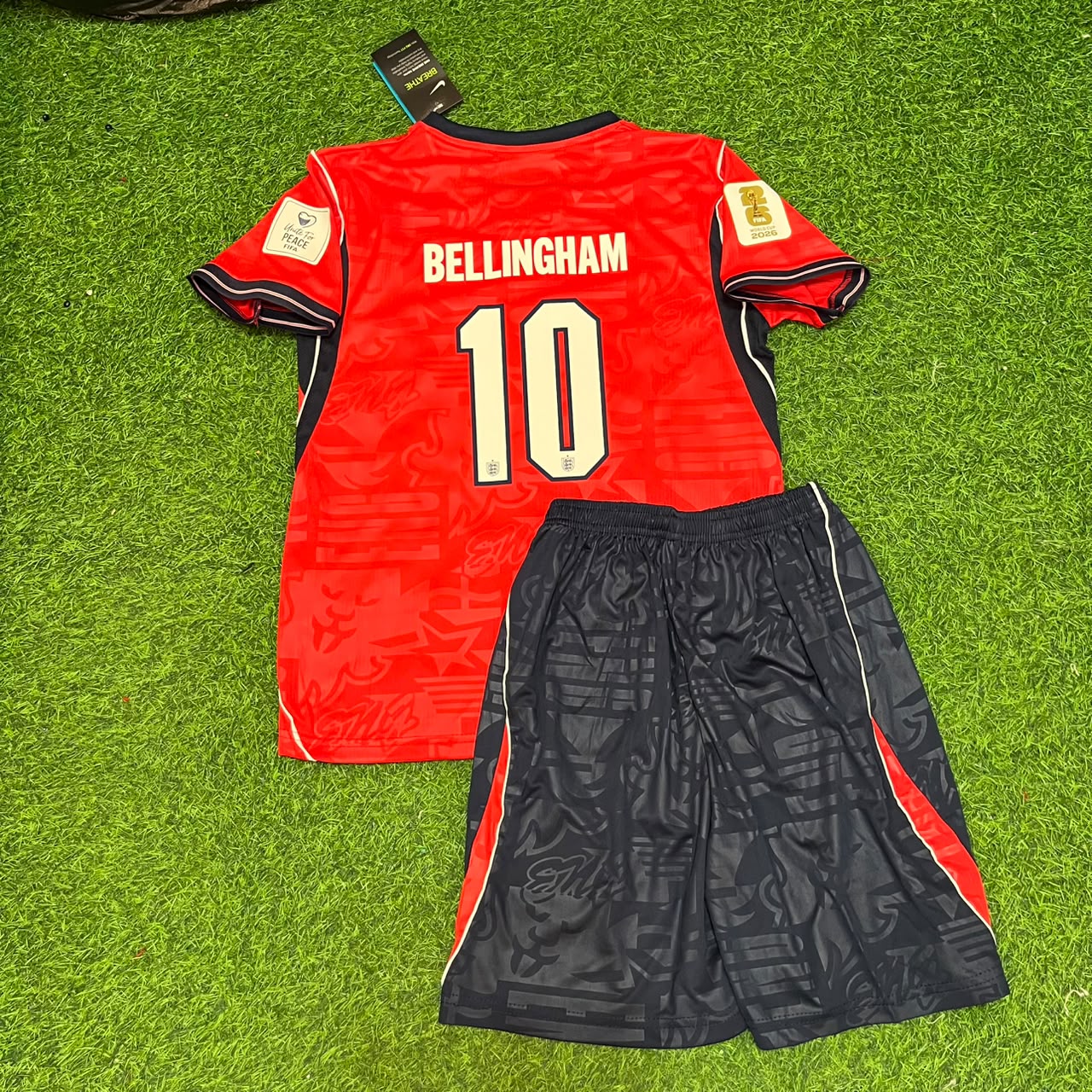 Maillot de football rouge extérieur Coupe du Monde 2026 Angleterre #10 Jude Bellingham