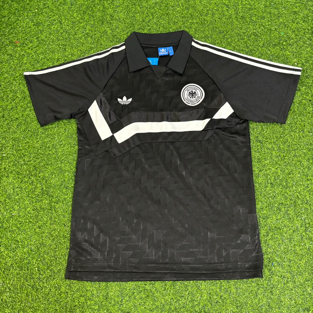 Jürgen Klinsmann Deutschland 1990 WM Schwarzes Retro Fußballtrikot
