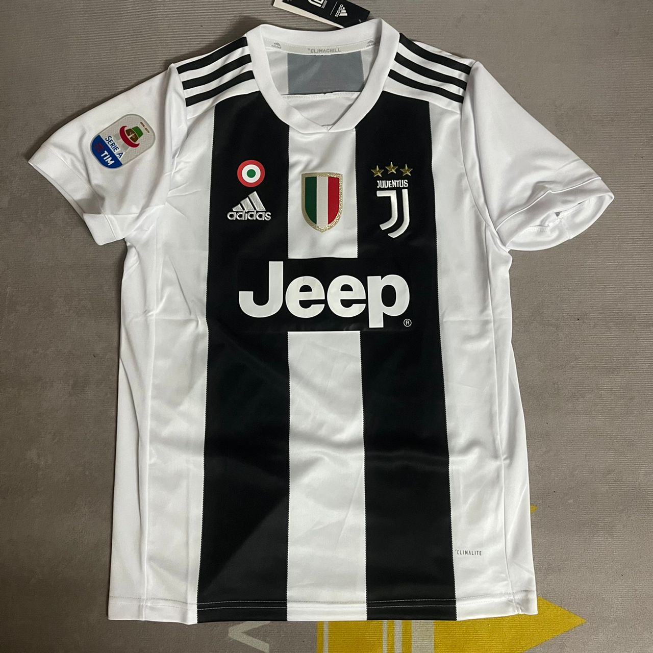 Cristiano Ronaldo Juventus 2018 2019 Retro Jersey Trikot