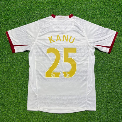 Kanu Arsenal 2004-2005 Away Retro White Football Jersey