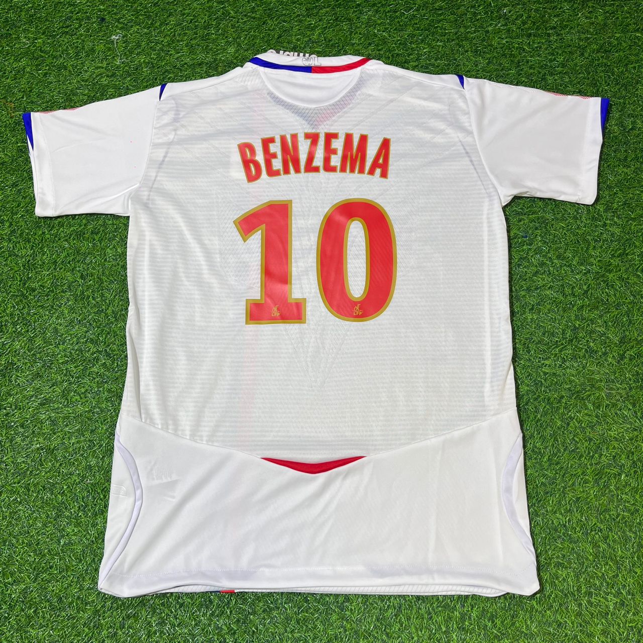 Karim Benzema Olympique Lyonnais 2008/2009 Home White Retro Football Jersey Kit