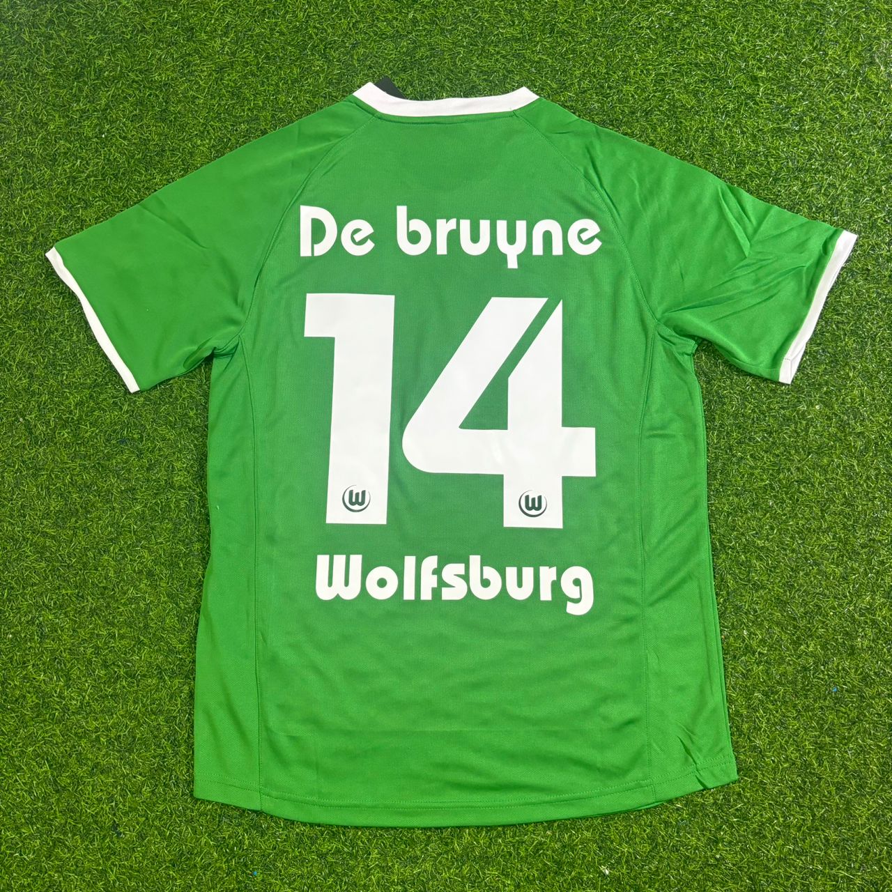 Kevin De Bruyne VfL Wolfsburg Meisterjahr Retro Fußballtrikot