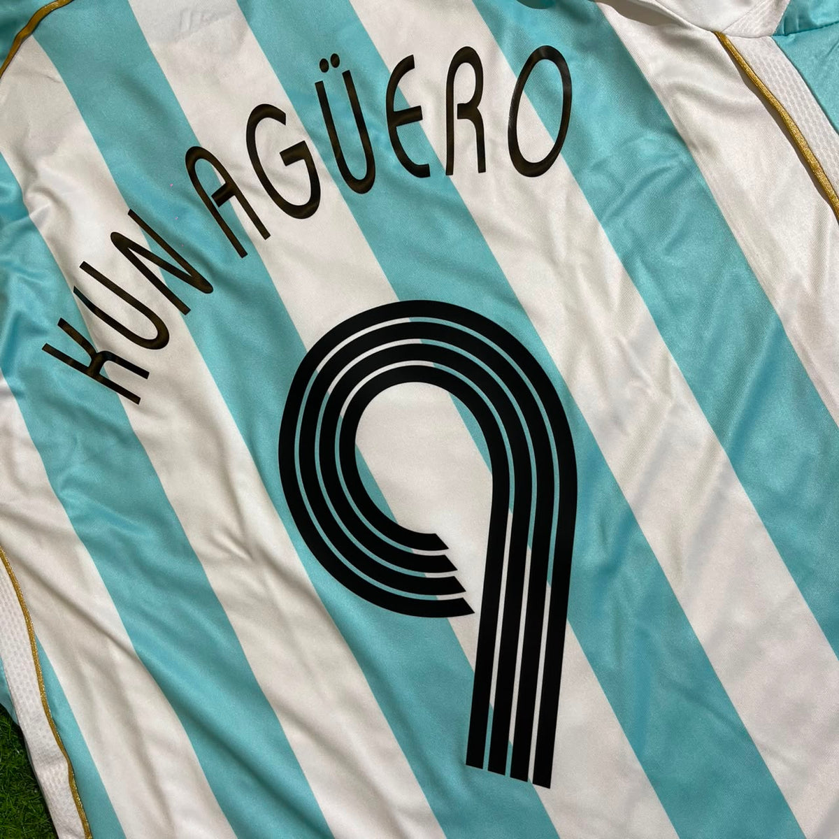 Sergio Kun Agüero #9 Argentina Retro Home Long Sleeve Football Jersey