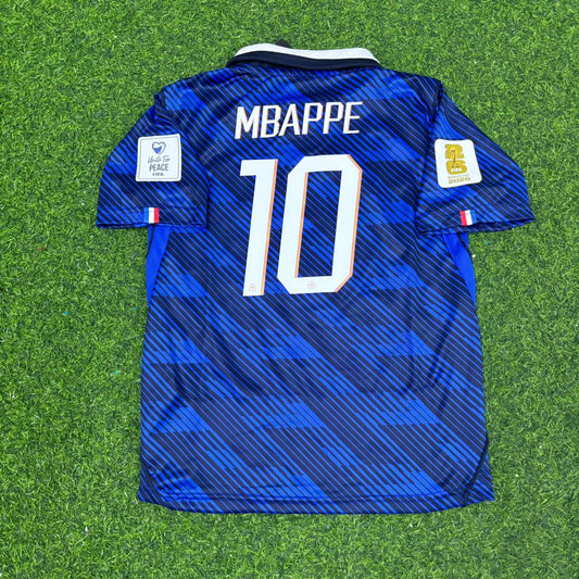 Maillot de football bleu de Kylian Mbappé pour la Coupe du Monde 2026 (France)