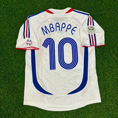 Kylian Mbappe France Commemorative White Retro Kit – | Trikot | Maillot