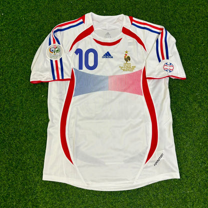 Kylian Mbappe France Commemorative White Retro Kit – | Trikot | Maillot