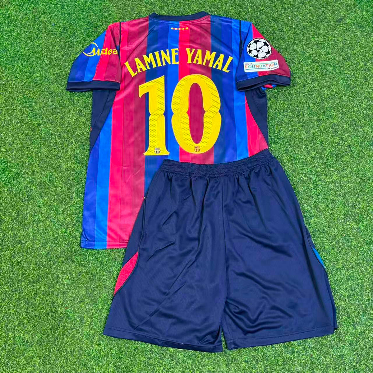 Lamine Yamal #10 Barcelone 2027 Nouvelle Saison Patch Ligue des Champions Maillot Domicile Trikot Maillot de Foot