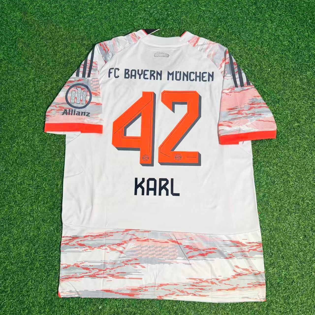 Lennart Karl Bayern München Away New season Trikot Maillot Soccer Shirt
