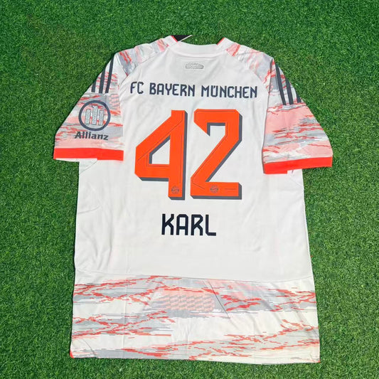 Lennart Karl Bayern Munich Extérieur Nouvelle saison Trikot Maillot Maillot de Football
