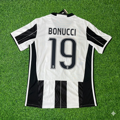Leonardo Bonucci Juventus 2016/17 Home Retro Football Jersey Kit