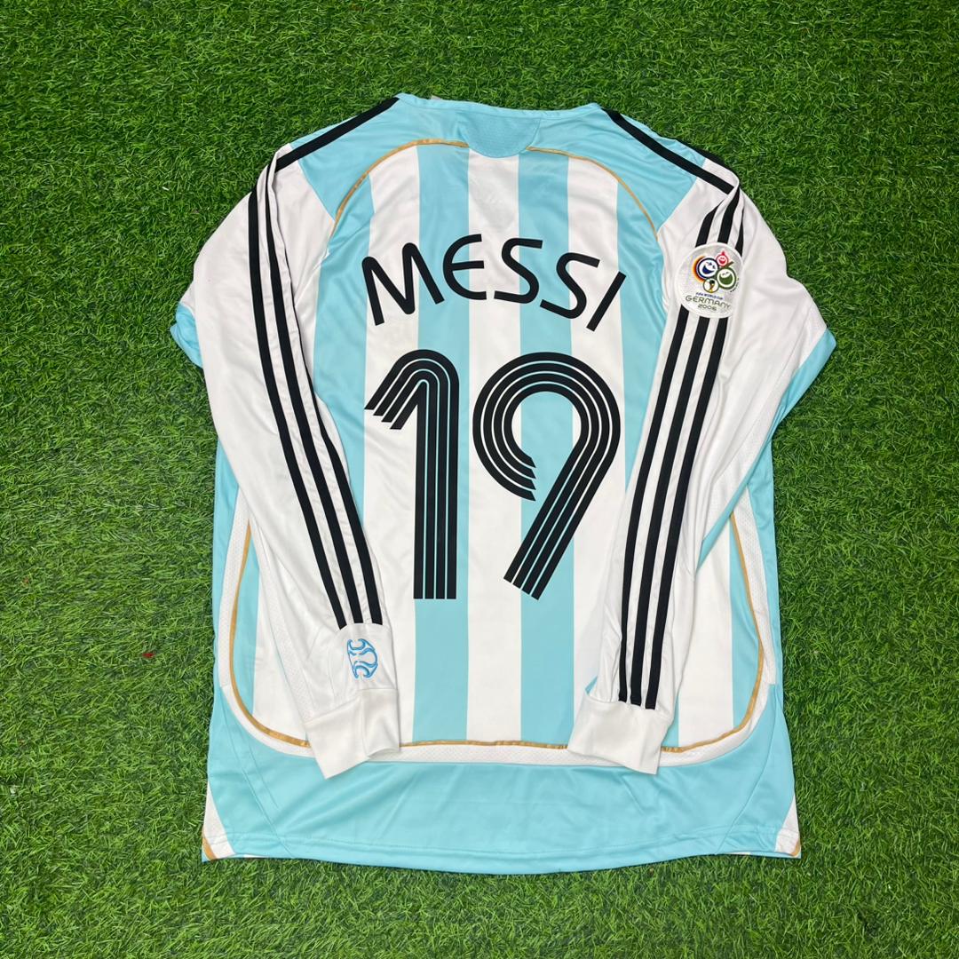lionel-messi-argentina-2006-