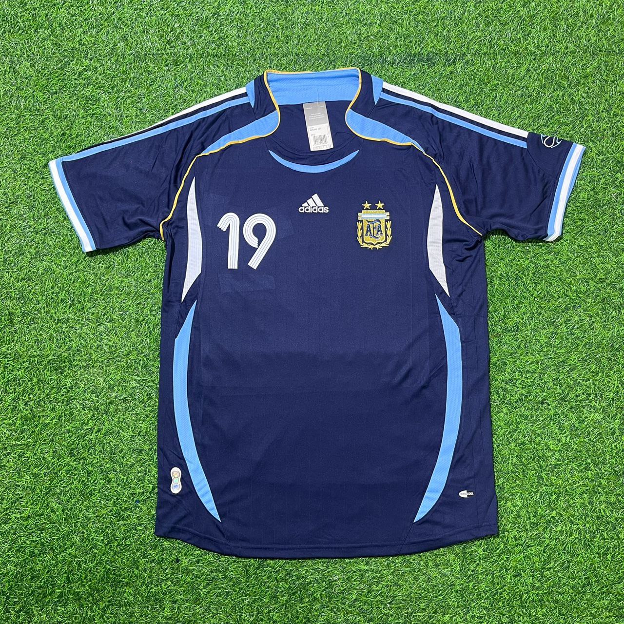 Lionel Messi Argentina Dark Blue Home Retro Football Jersey Kit