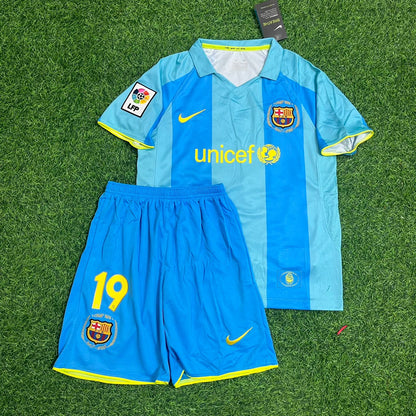 Lionel Messi Barcelona #19 Debut Retro Kids Football Jersey Kit