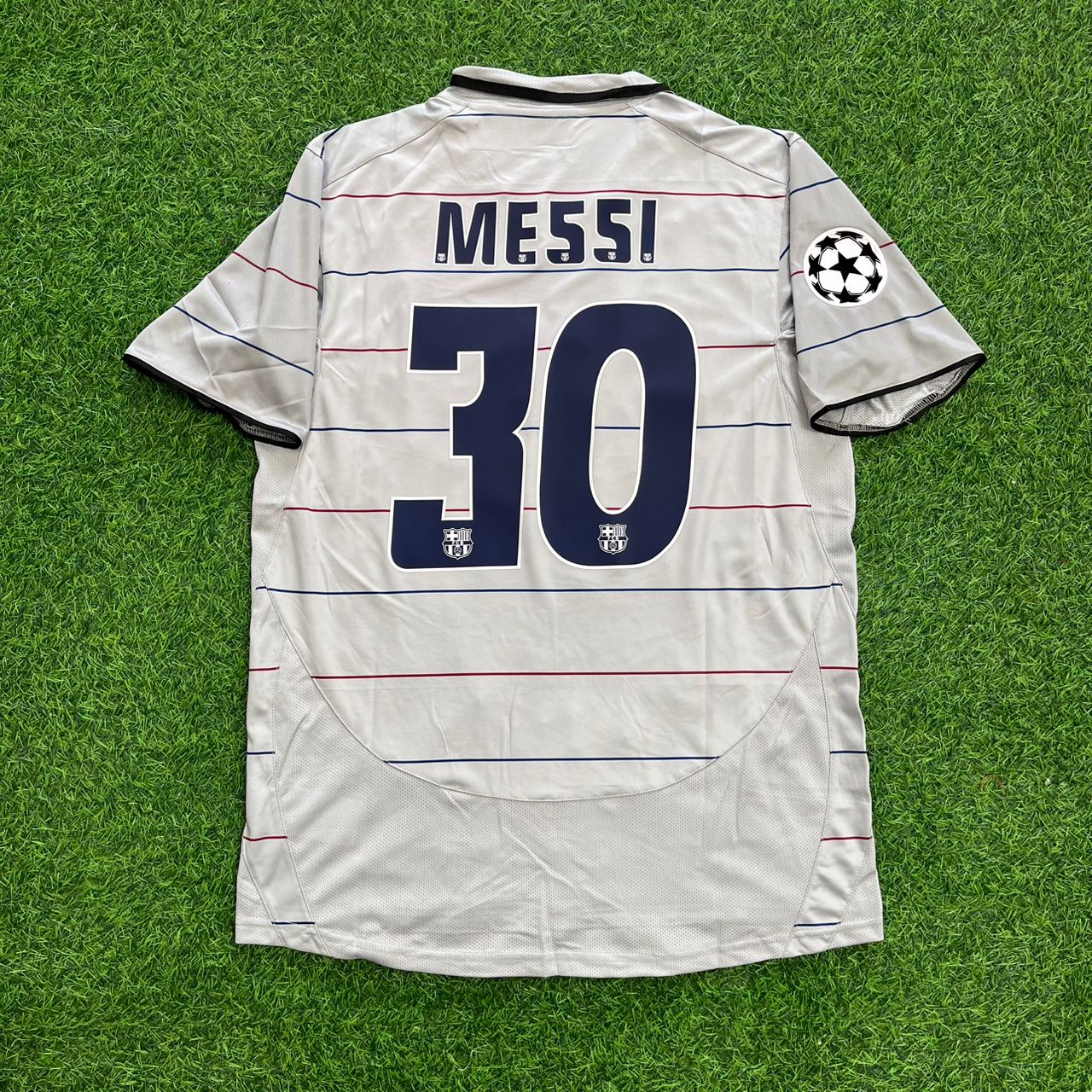 lionel-messi-barcelona-2004-