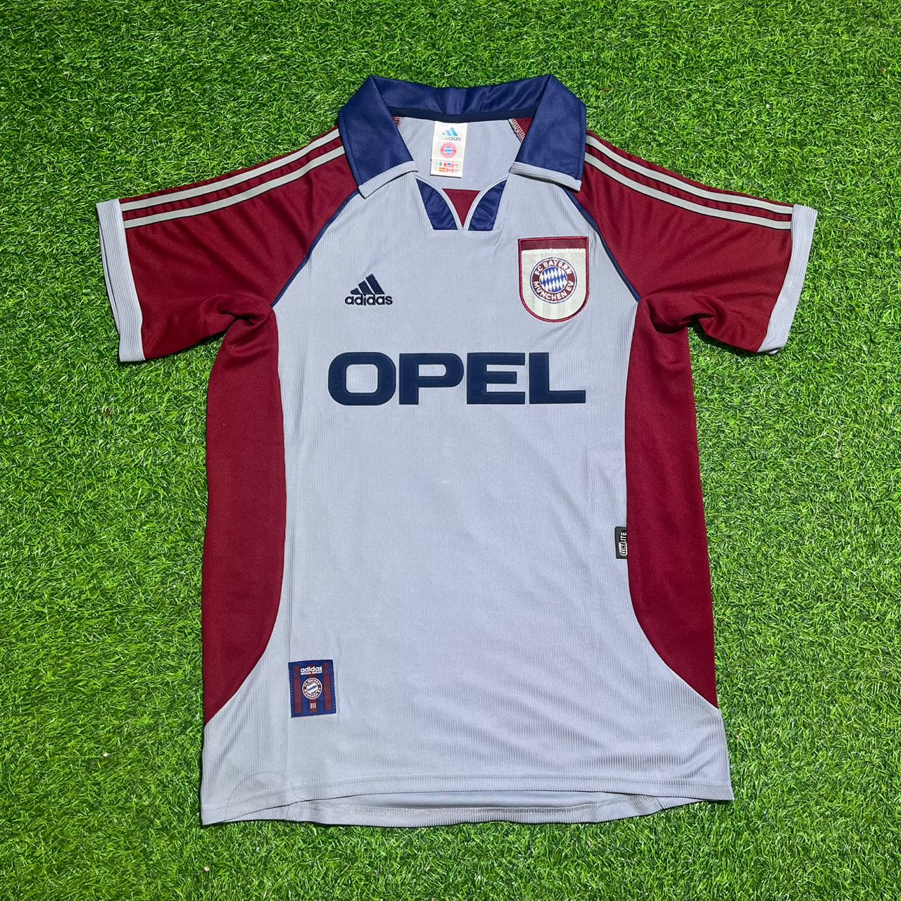 Thomas Strunz #8 FC Bayern München 1998-1999 Auswärts Retro Fußballtrikot Grau