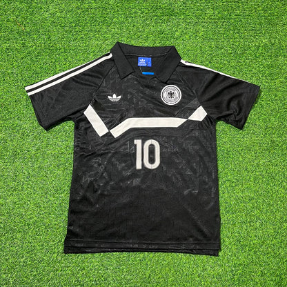 Lothar Matthäus Deutschland 1990 WM Schwarzes Retro Fußballtrikot