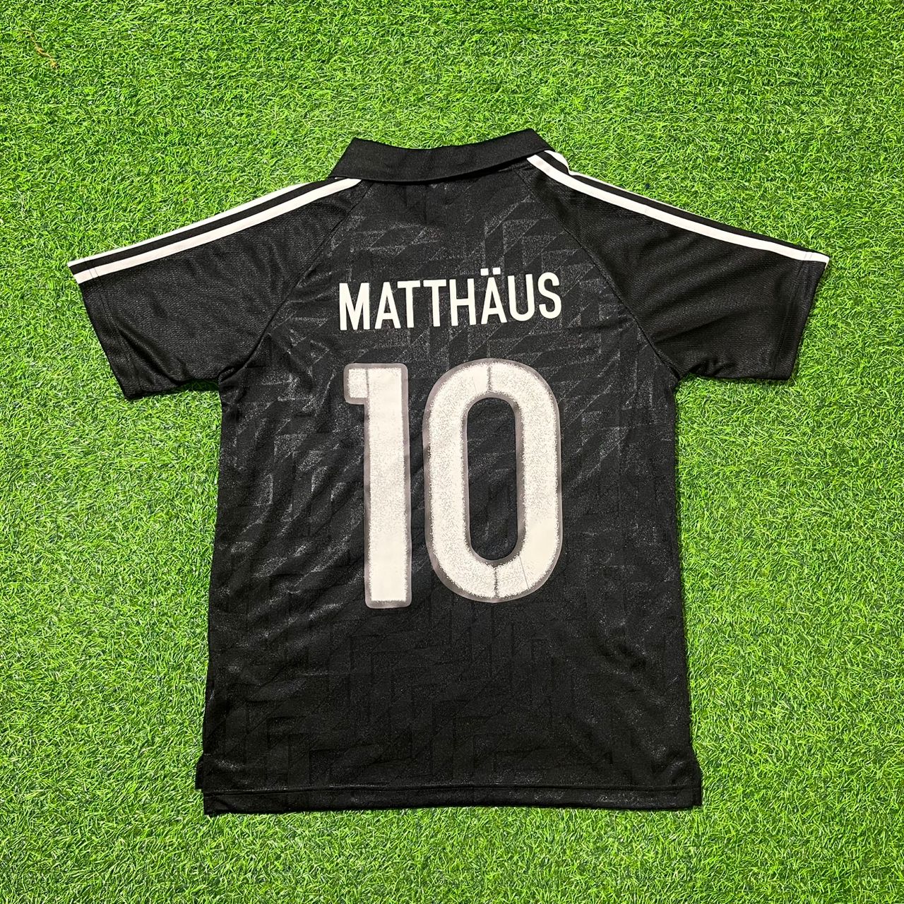 Lothar Matthäus Deutschland 1990 WM Schwarzes Retro Fußballtrikot