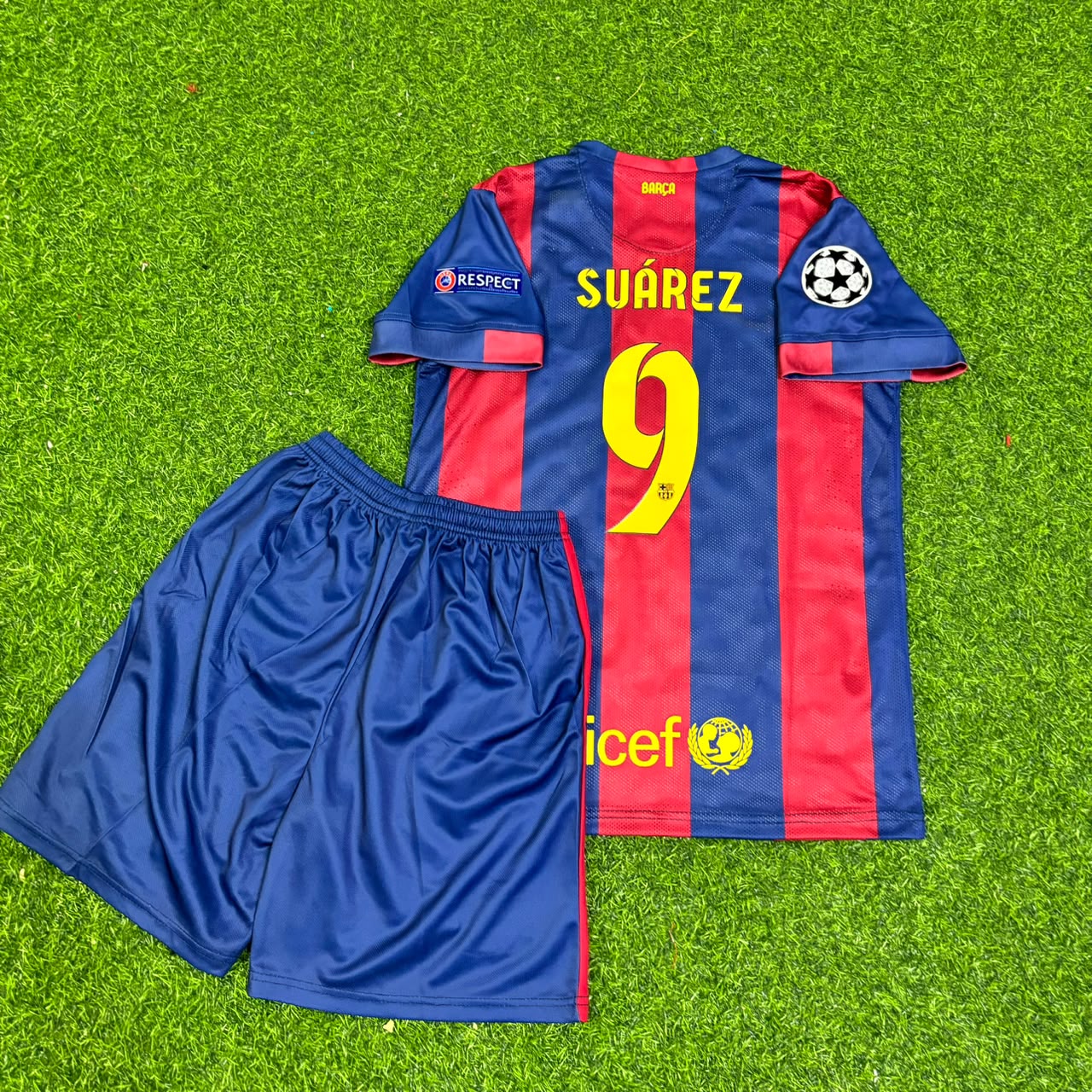 Luis Suárez #9 Barcelona 2015 Champions League Final Kids Retro Jersey