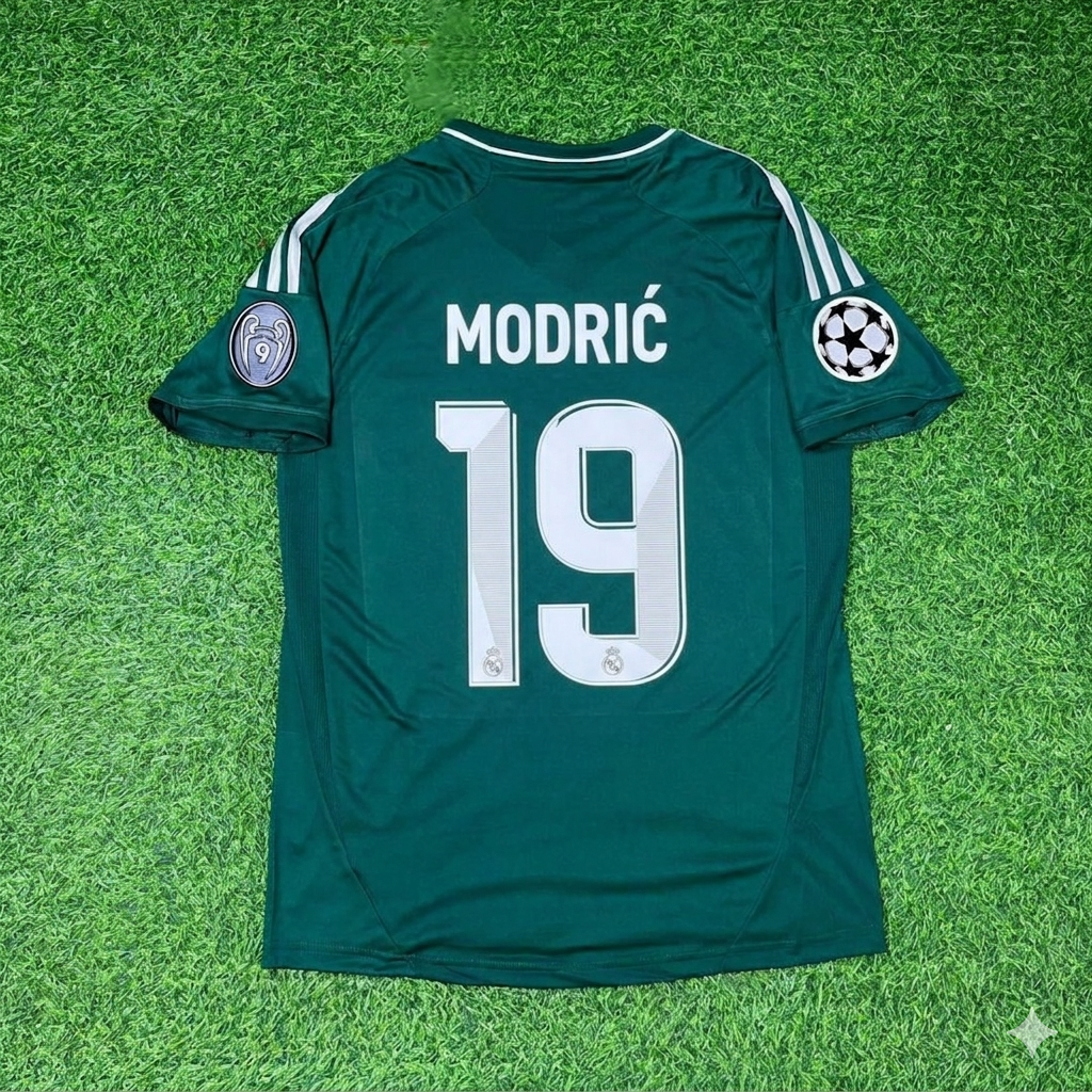 Luka Modrić #19 Real Madrid 2012-2013 Champions League Grün Trikot Fußballtrikot