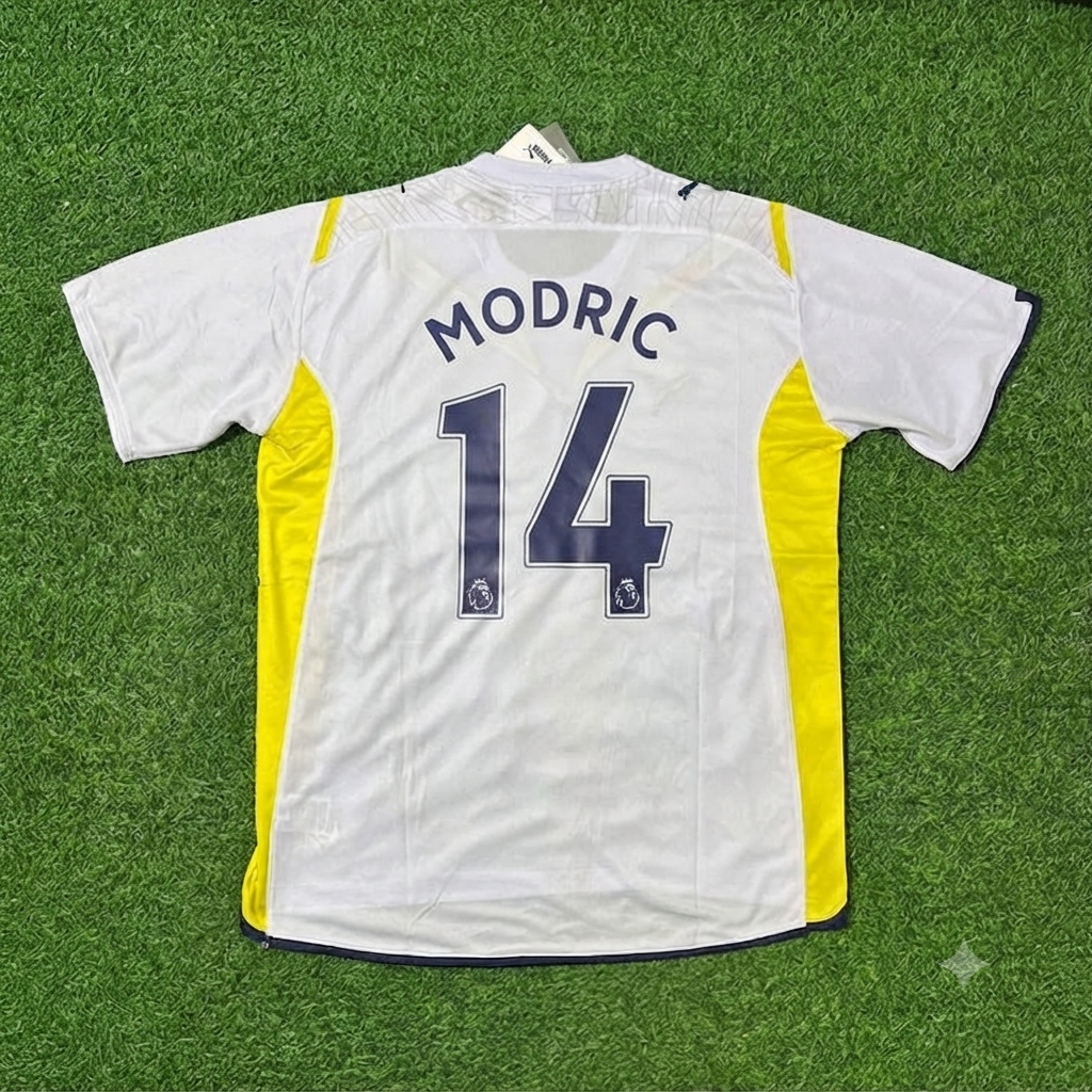 Luka Modrić #14 Tottenham 2009–2010 White Retro Football Jersey Kit