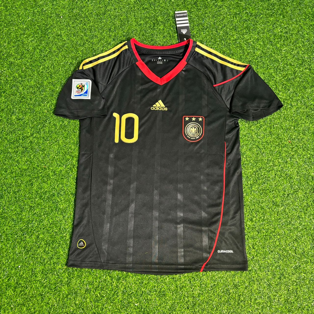 Lukas Podolski - Germany Deutschland 2010 World Cup Black Jersey Trikot
